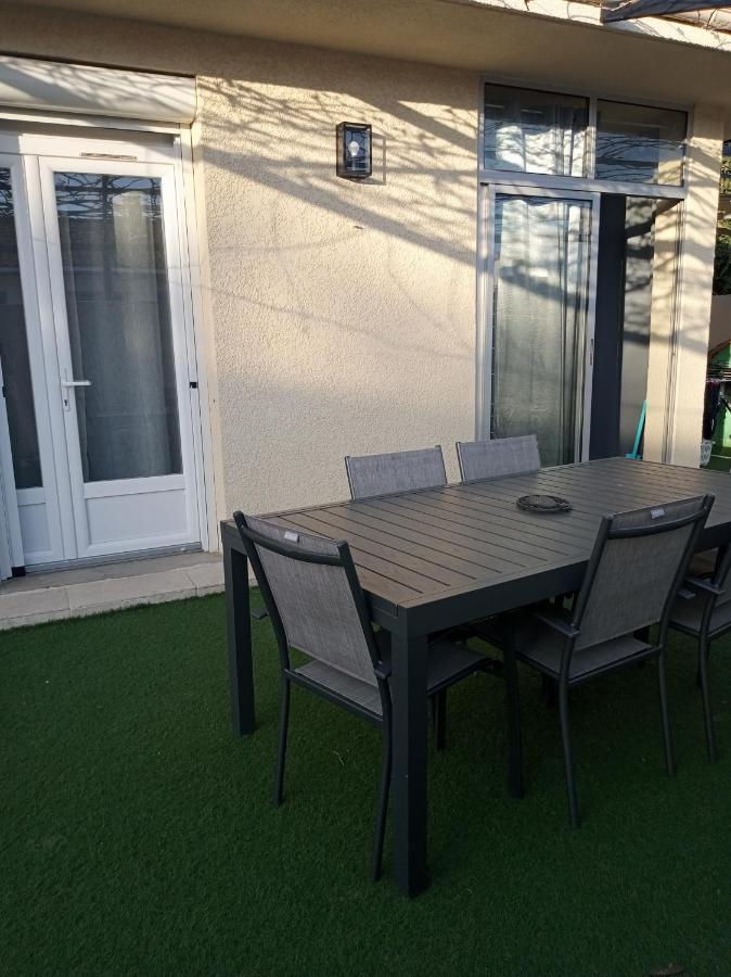 Villa J Et V Bedarrides Ngoại thất bức ảnh